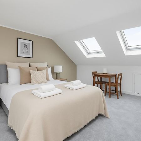 Bright Private Rooms - Peaceful Morden Location Λονδίνο Εξωτερικό φωτογραφία